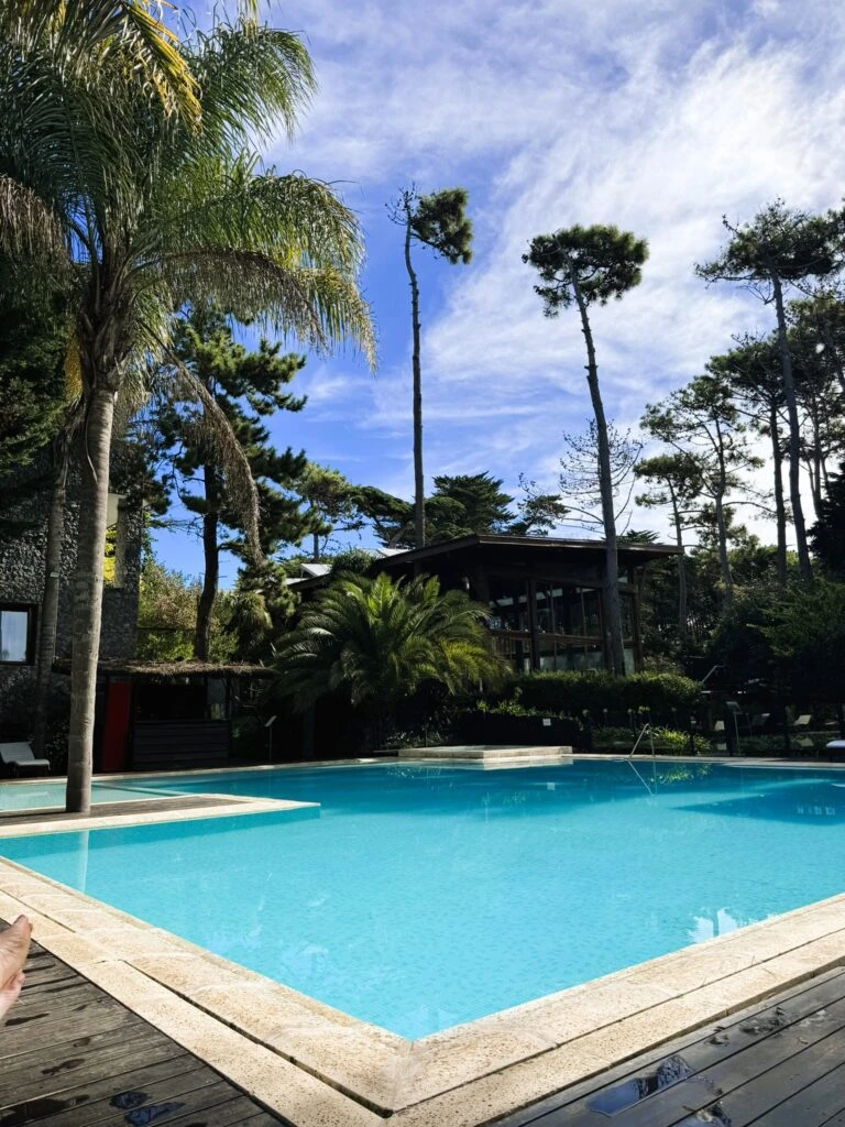 Pileta en un resort