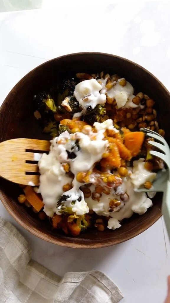 Ensalada tibia de brócoli y calabaza