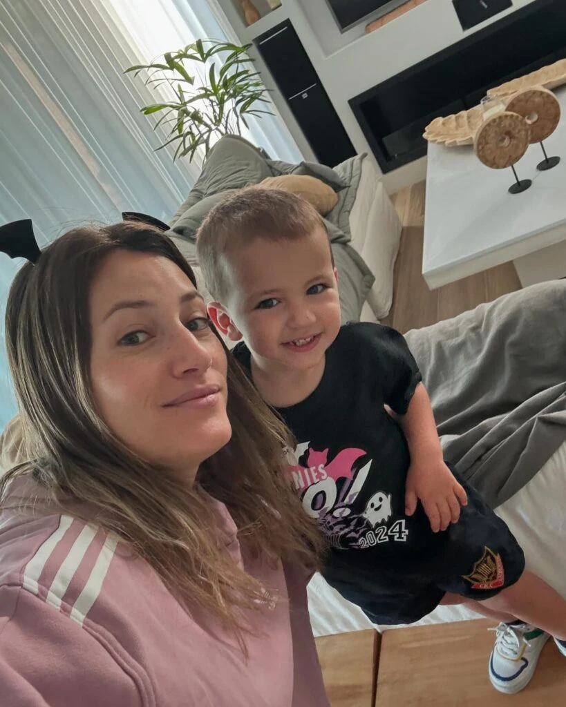 Luca Cubero vivió su primer festejo de Halloween en el colegio