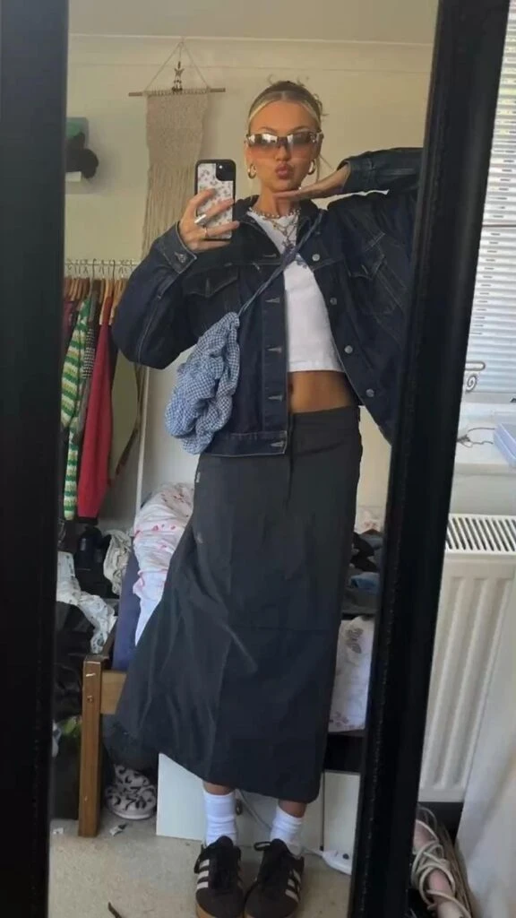 5 looks con el accesorio más inesperado de la primavera