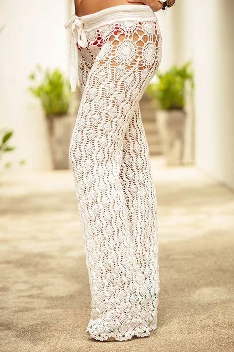 Pantalón crochet tendencia playa