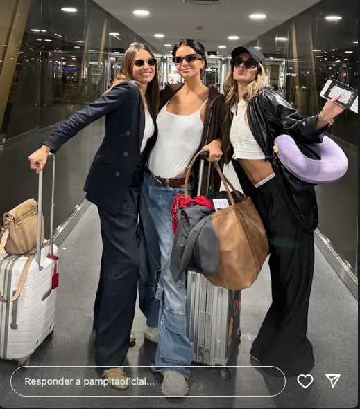 Pampita se encontró con Zaira Nara y con Juli Poggio en Ezeiza, antes de viajar a Tailandia.