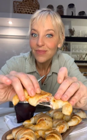 Medialunas de pizza: la receta de Jimena Monteverde ideal para tus meriendas
