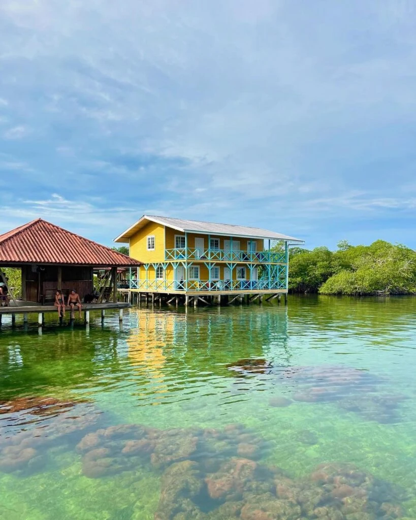 Las fotos de las vacaciones de Gime Accardi y Nico Vázquez en Panamá foto: ig