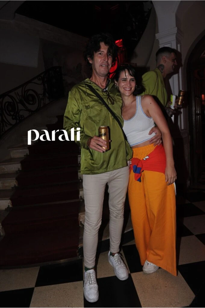 Vidriera: de la China Suárez a Gloria Carra, las fotos de los famosos en una inauguración