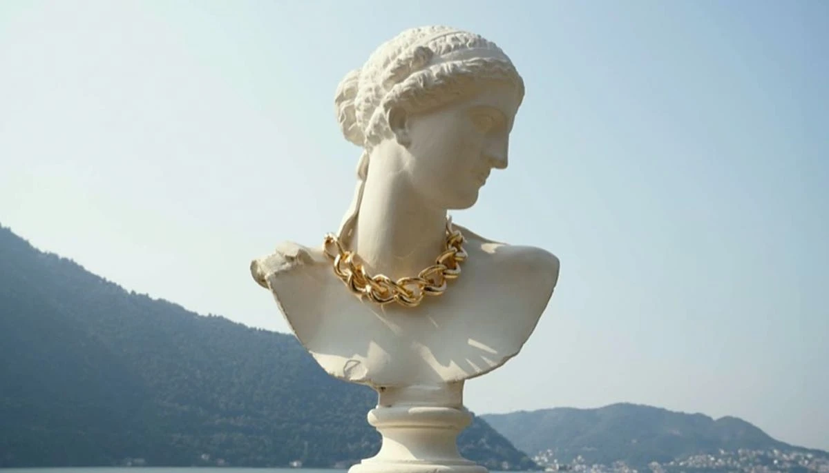 Tory Burch colección de fiesta 2024