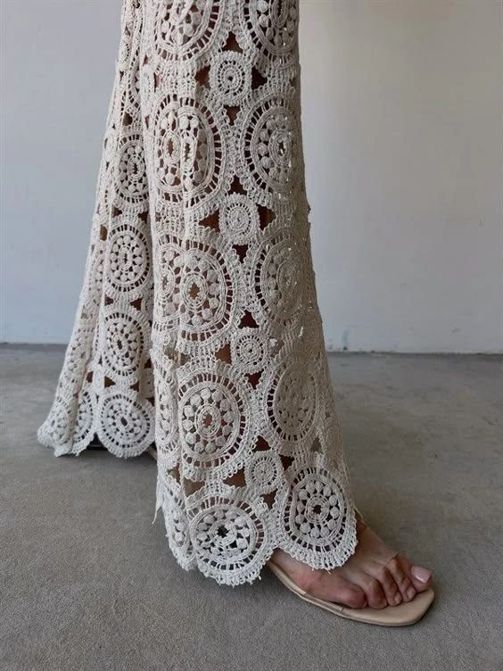 Pantalón crochet tendencia playa