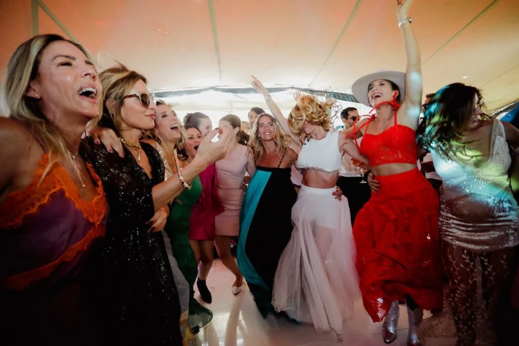 Nicole Neumann y Manu Urcera cumplen un año de casados