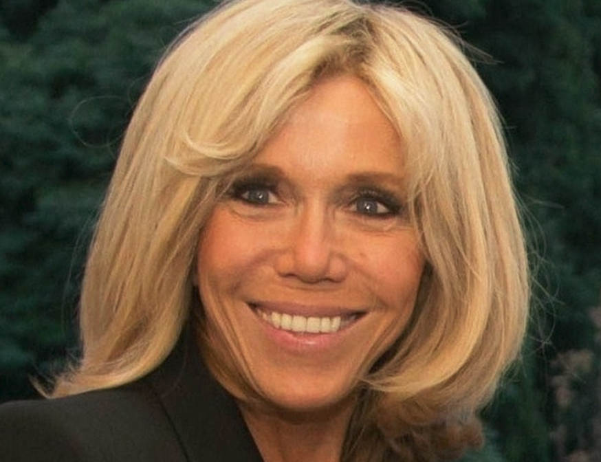 El elegante look de Brigitte Macron en Buenos Aires