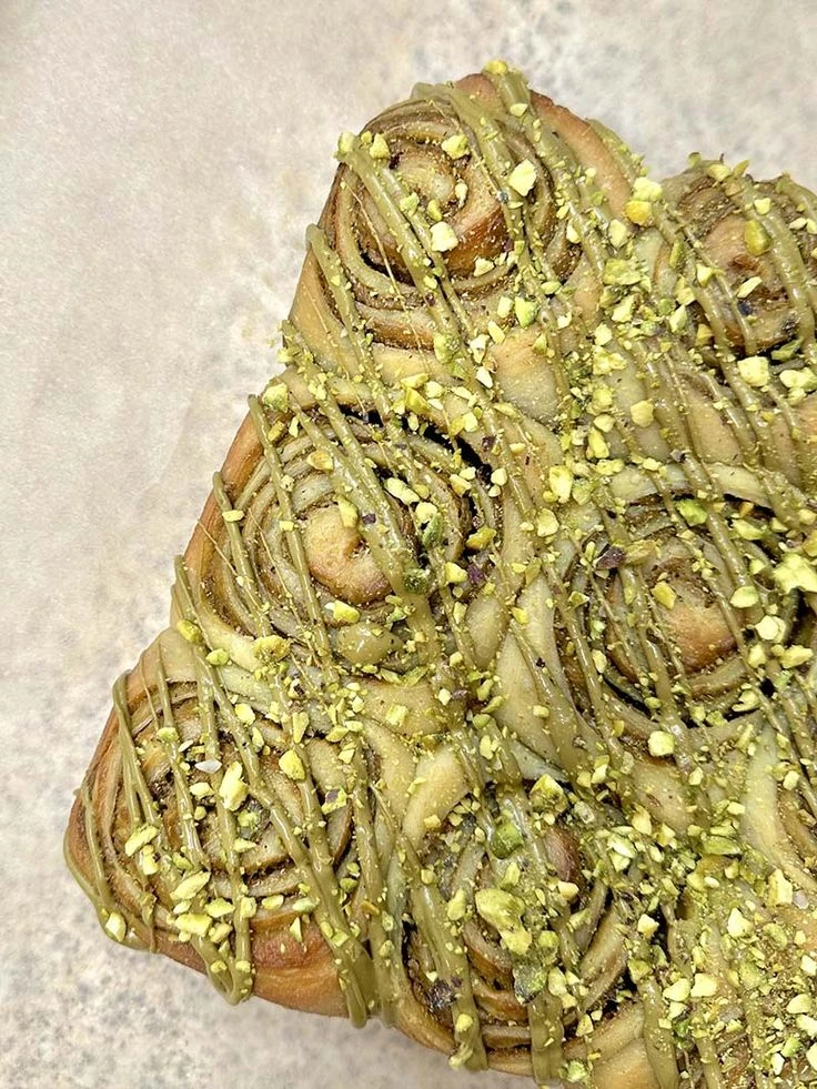 Cinnamon rolls de pistacho: una receta ideal para comenzar tus mañanas