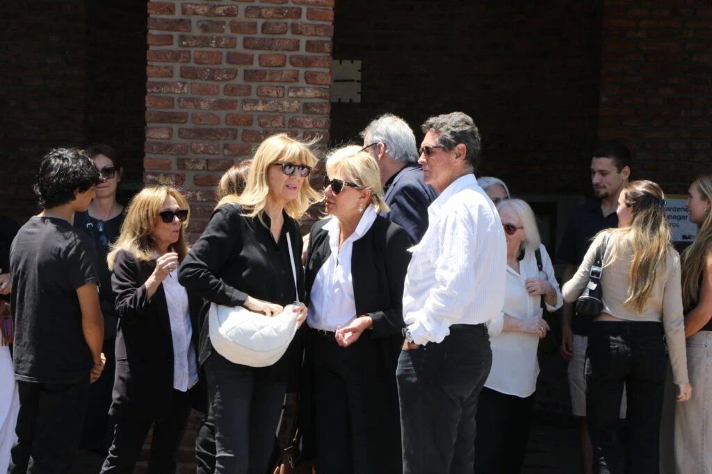 Las fotos del últmo adiós a Roberto Giordano