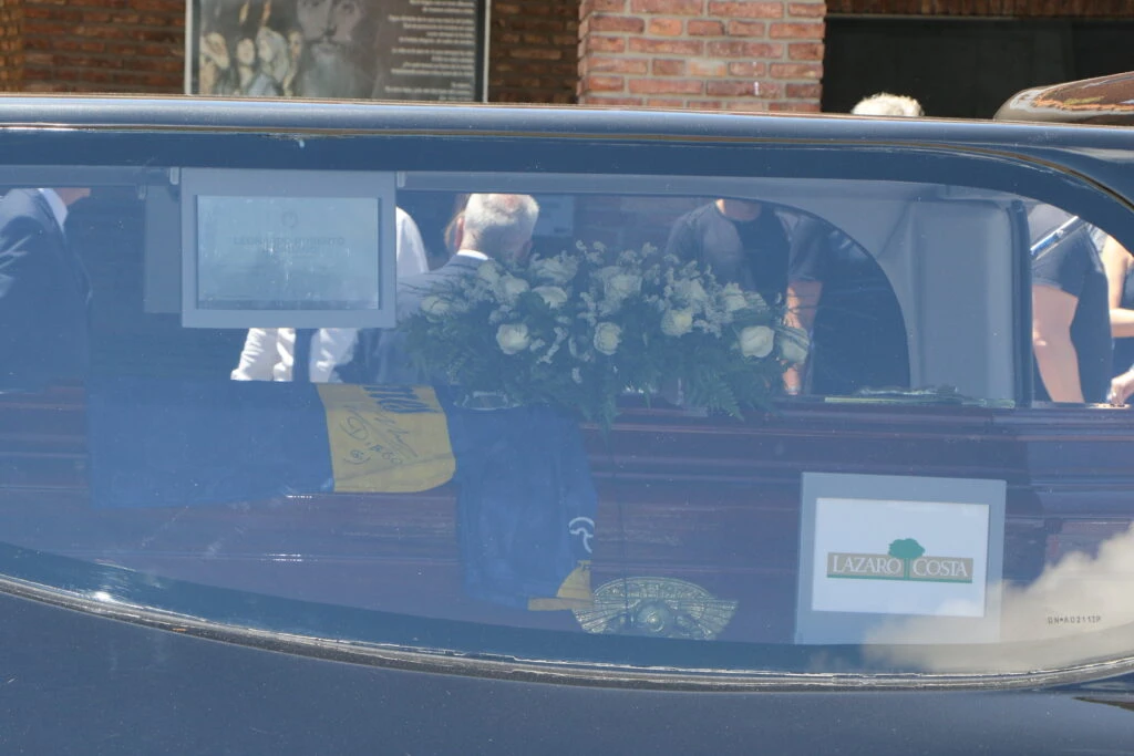 Las fotos del últmo adiós de Roberto Giordano