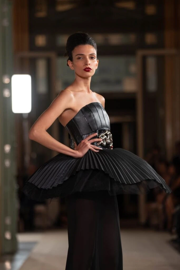 Desfile de Fabian Zitta