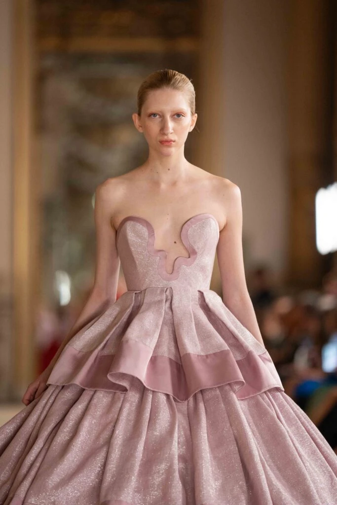 desfile del español Jorge Redondo