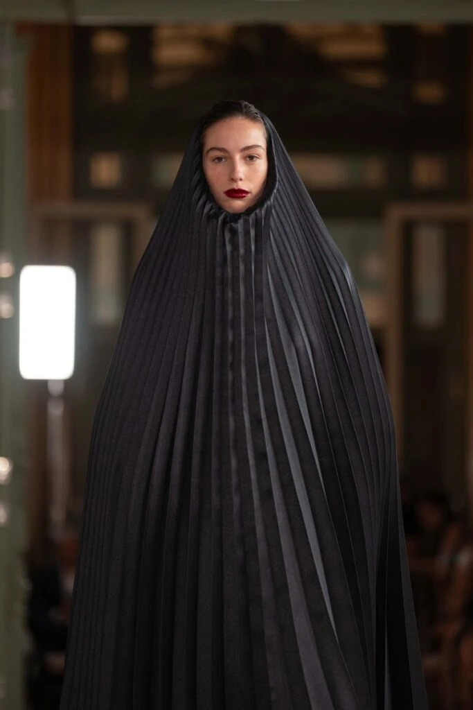 Desfile de Fabian Zitta