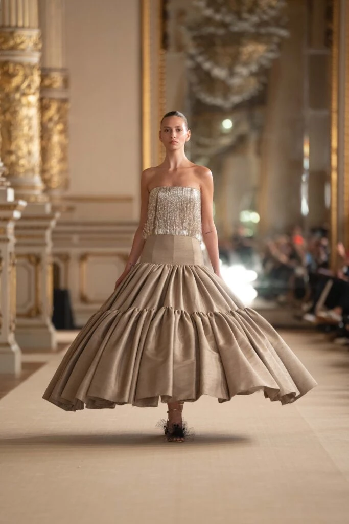 desfile del español Jorge Redondo