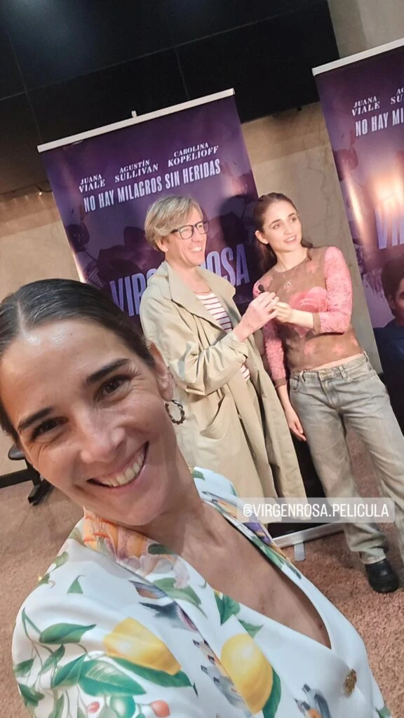 El look de Juana Viale en el junket de prensa