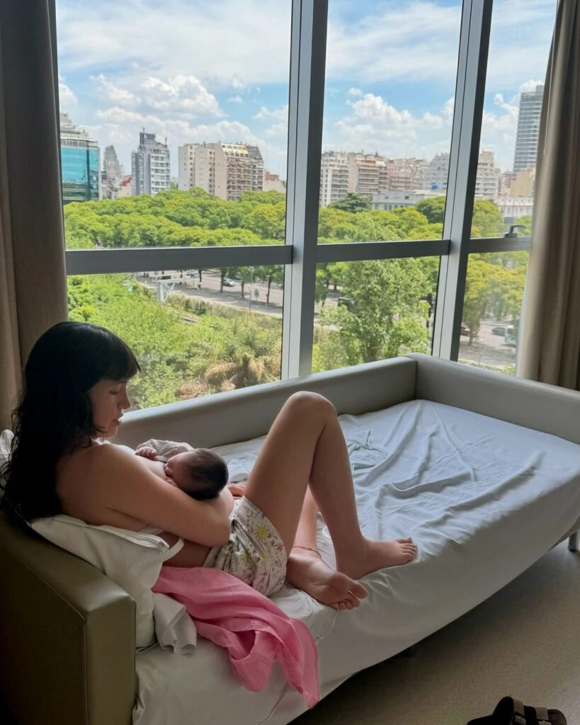 Cande Vetrano y Andrés Gil mostraron las primeras fotos de su bebé