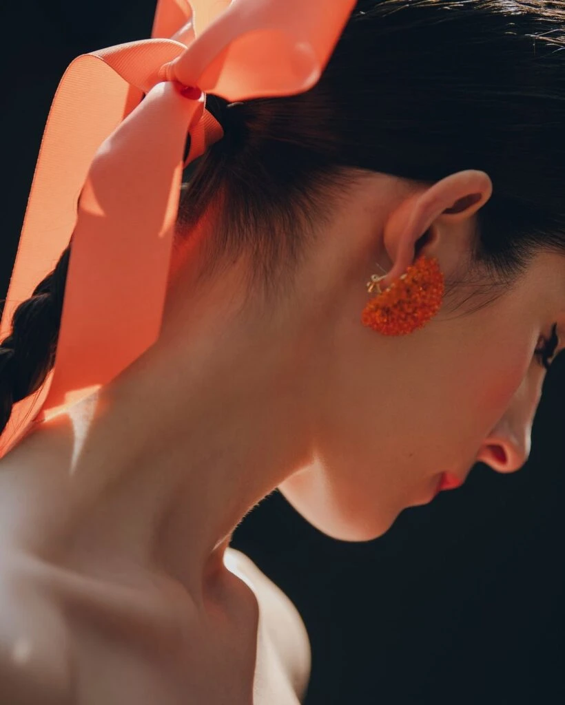 peinado de colegiala carolina herrera