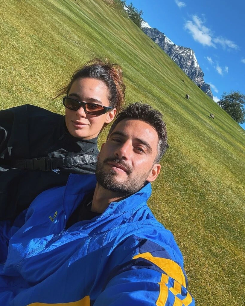 Las fotos de la escapada romántica de Nico Occhiato y Flor Jazmín Peña al sur