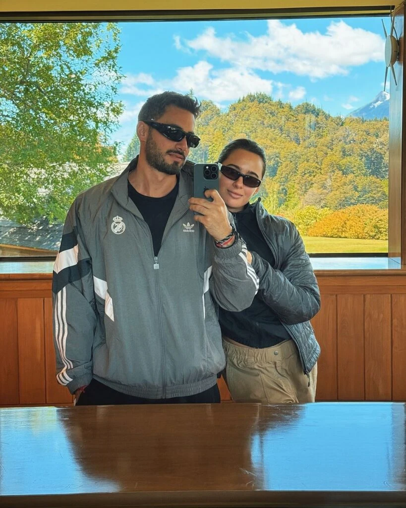 Las fotos de la escapada romántica de Nico Occhiato y Flor Jazmín Peña al sur