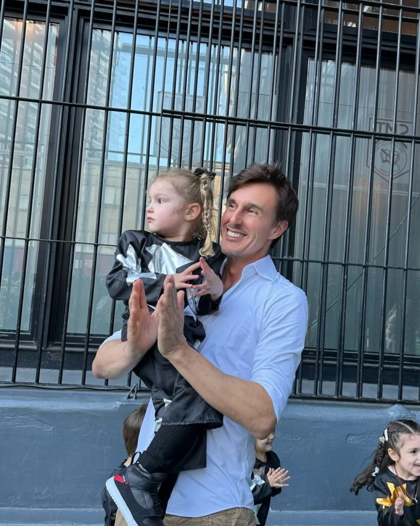 Roberto García Moritán con Ana: la llevó al concert del jardín donde se encontró con Pampita