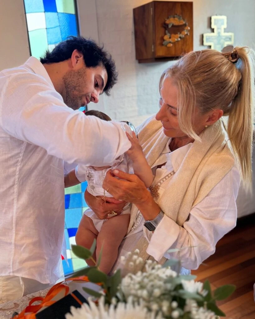 Las fotos del bautismo de Cruz