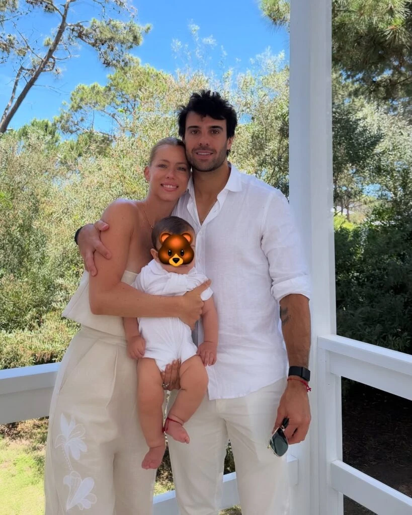 Los looks de Nicole Neumann y sus hijos para el bautismo de Cruz