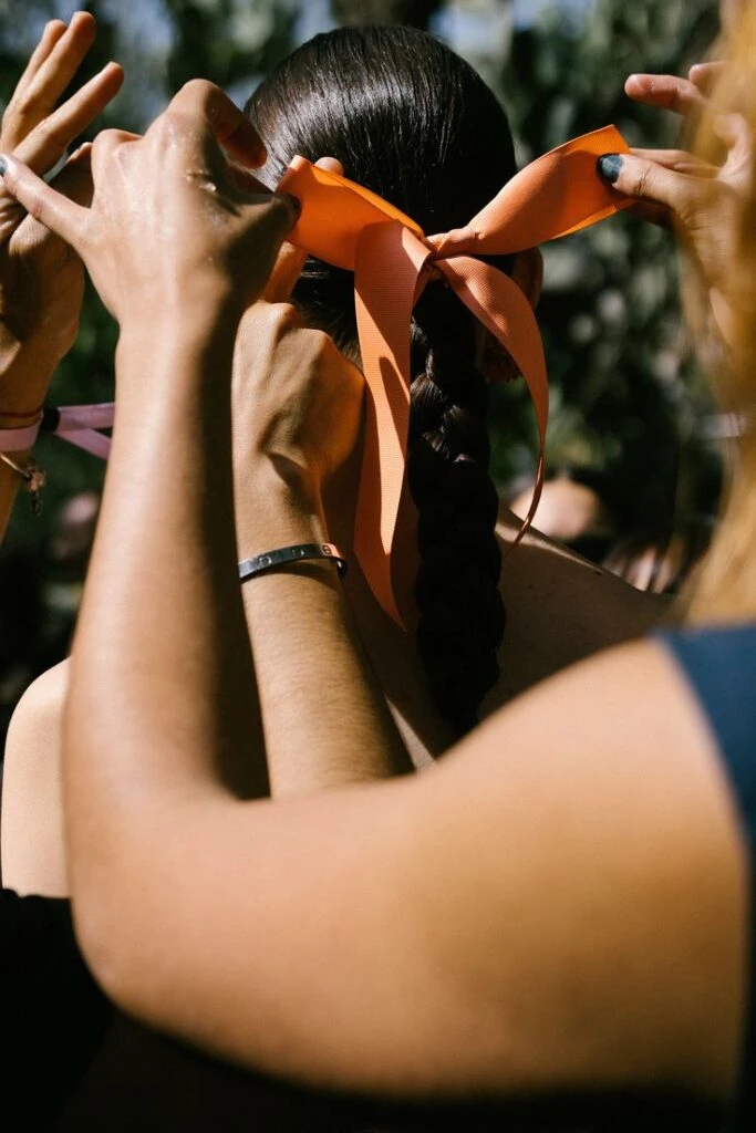 peinado de colegiala carolina herrera