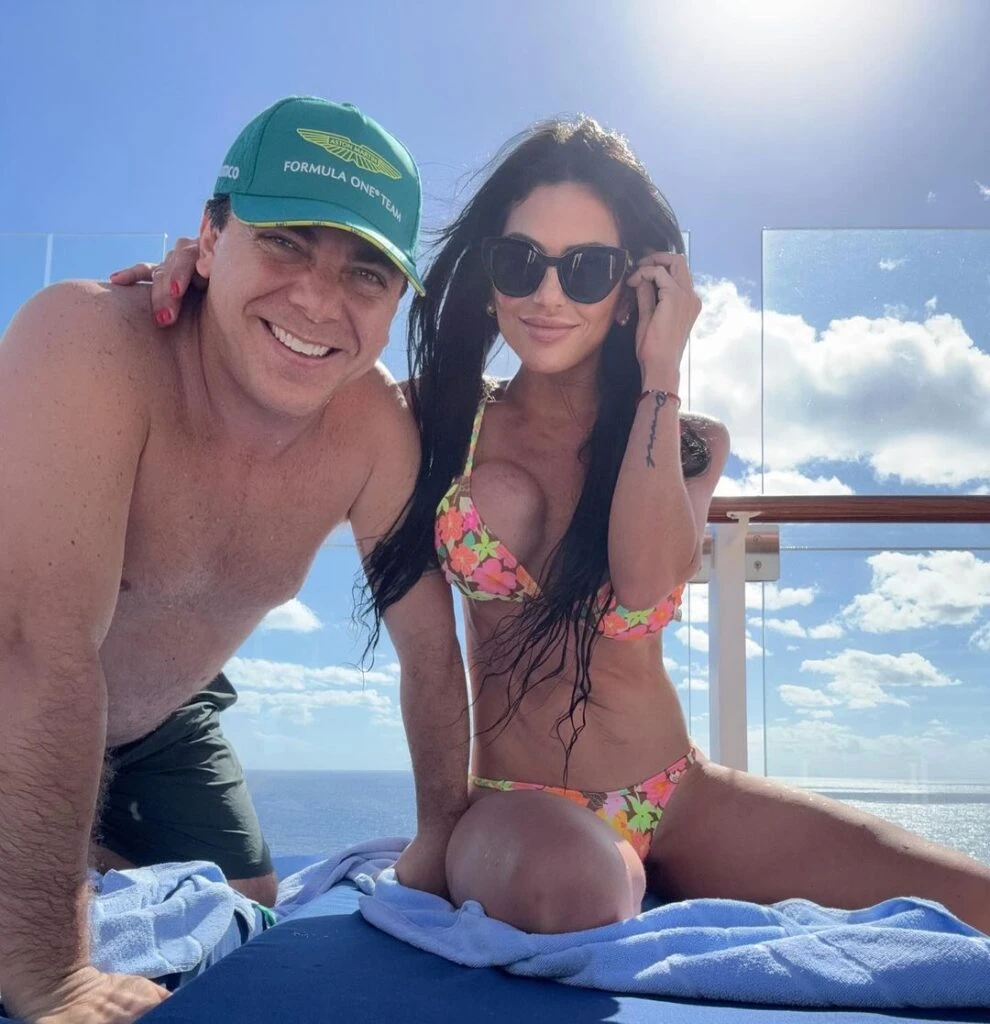 cristian castro y su novia valeria sanchez en el caribe