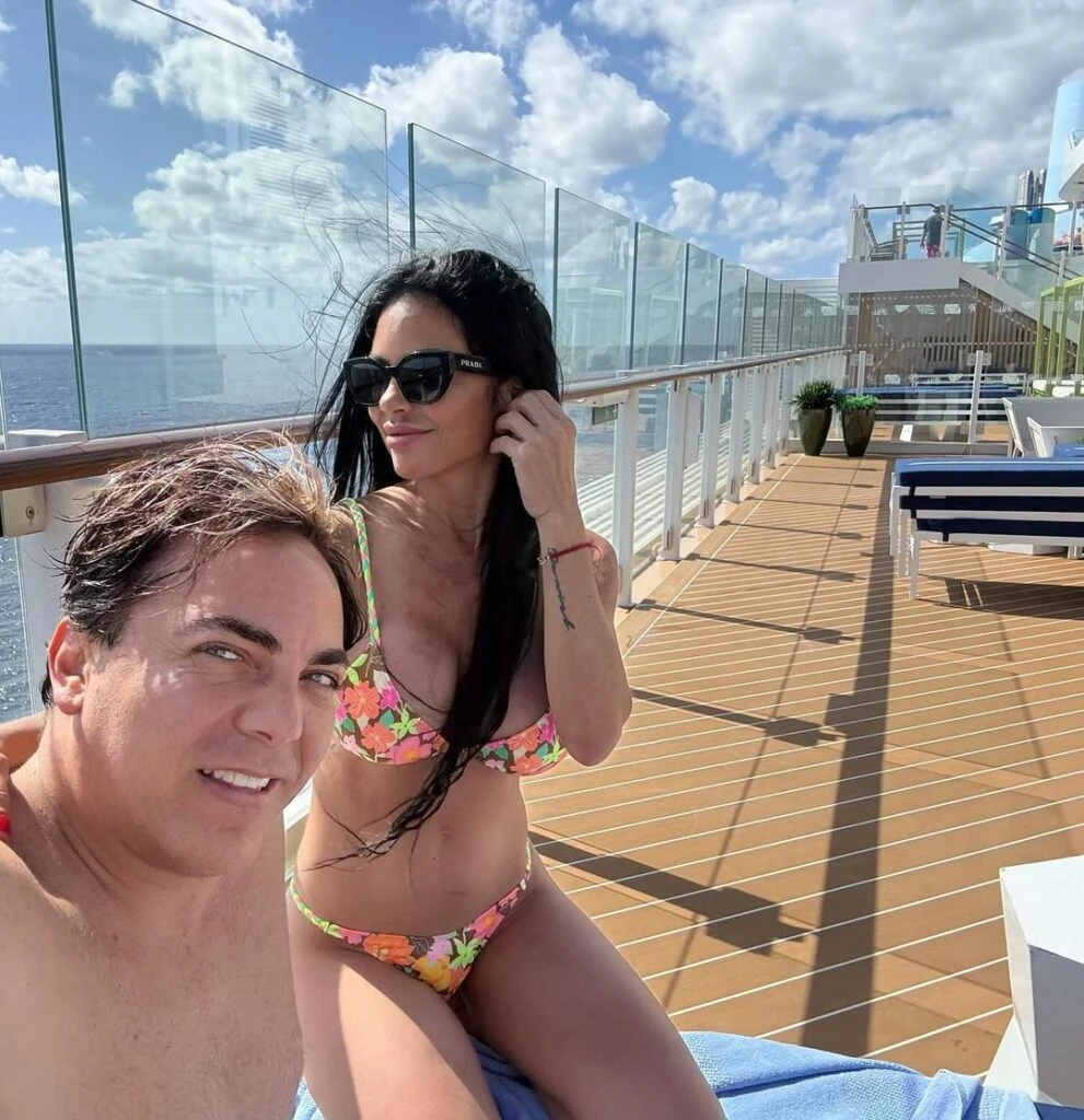 cristian castro y su novia valeria sanchez en el caribe