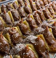 Cómo preparar pañuelitos de dulce de leche: la receta ideal de Maru Botana para compartir en una tarde con amigos