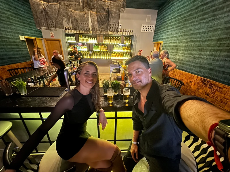 Las fotos de las vacaciones del Chino Leunis y su pareja, Maca Martínez Picabea, en Punta Cana