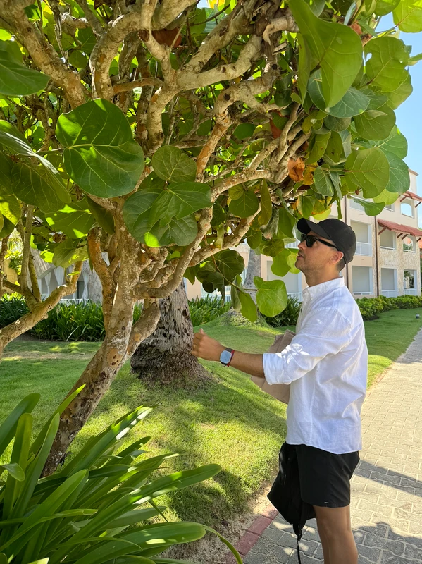 Las fotos de las vacaciones del Chino Leunis y su pareja, Maca Martínez Picabea, en Punta Cana