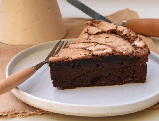 Torta de chocolate merengada: la receta más tentadora para el fin de semana