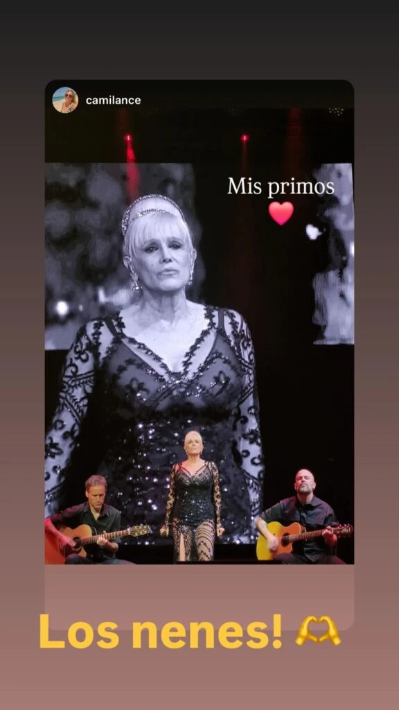 valeria lynch en el escenario con sus hijos federico y santiago