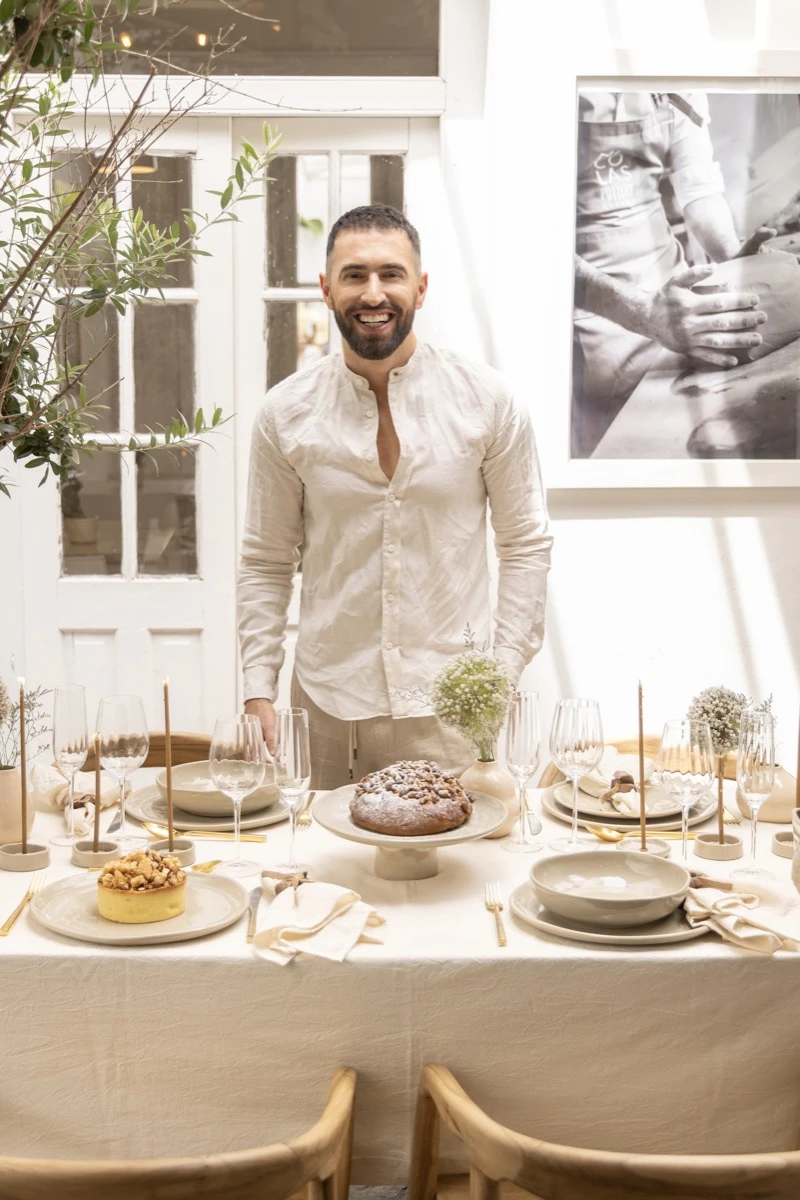 Nicolás Pottery presenta junto con para ti DECO dos propuestas para festejar el final de un año. 