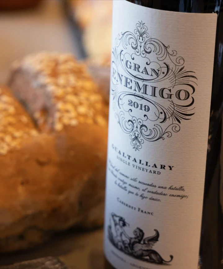 Alejandro Vigil desembarca en Buenos Aires: Abre sus puertas el Mercado de Estancia Vigil