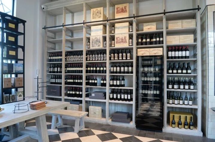 Alejandro Vigil desembarca en Buenos Aires: Abre sus puertas el Mercado de Estancia Vigil