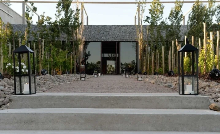 Alejandro Vigil desembarca en Buenos Aires: Abre sus puertas el Mercado de Estancia Vigil