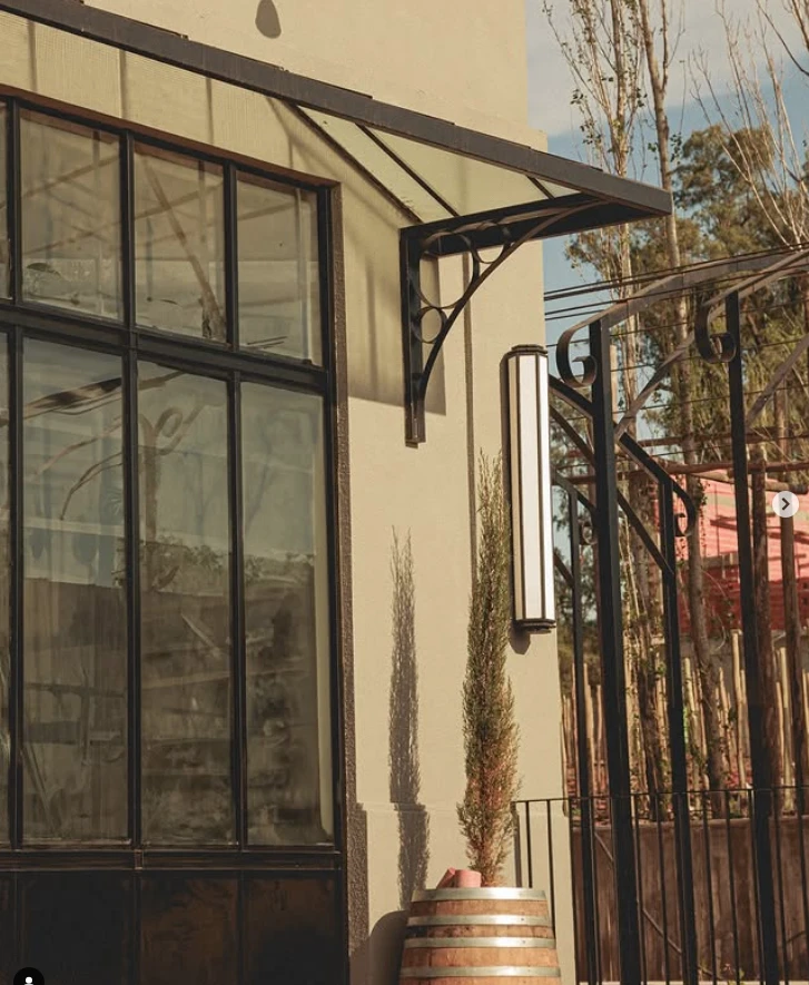 Alejandro Vigil desembarca en Buenos Aires: Abre sus puertas el Mercado de Estancia Vigil