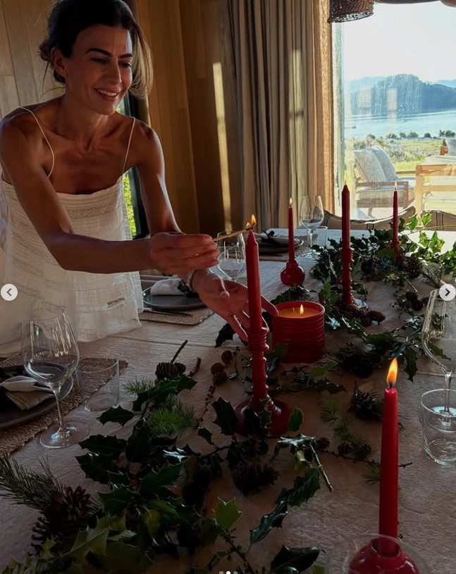 Juliana Awada look Navidad