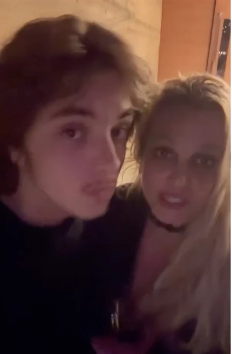 britney separs y su hijo jayden en navidad