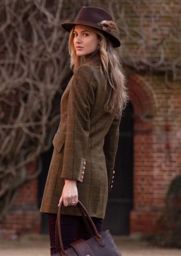 Alerta tendencia: el estilo countryside lady se impone en el otoño europeo