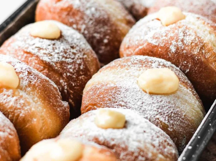 Berlinesas rellenas de crema pastelera: una receta ideal para la hora de la merienda