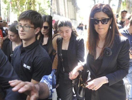 Las desgarradoras fotos de Elba Marcovecchio con sus hijos, Allegra y Valentino, en el velatorio de Jorge Lanata