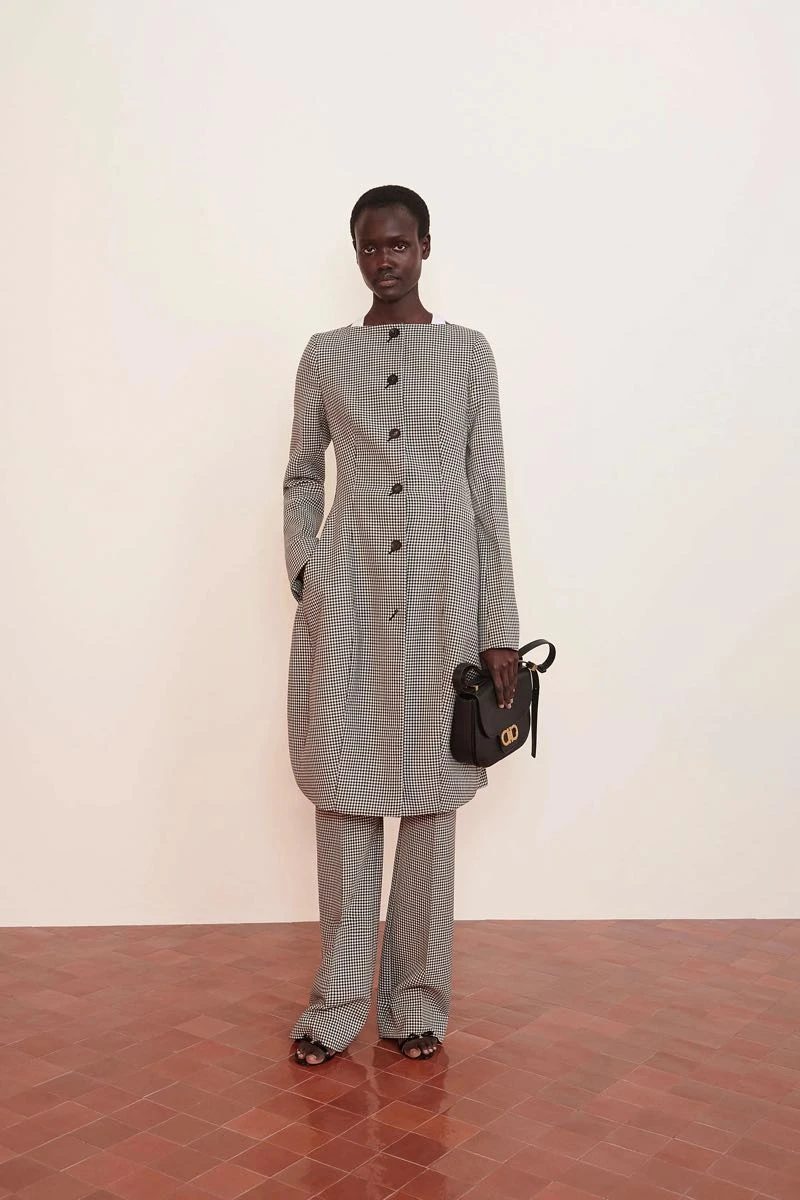 Ferragamo 2025 Pre Fall