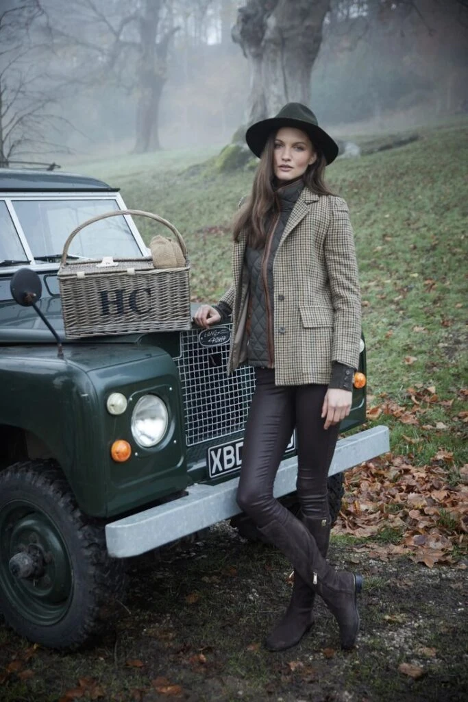 Alerta tendencia: el estilo countryside lady se impone en el otoño europeo