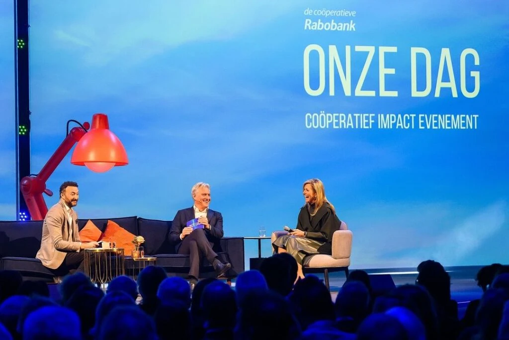 Máxima lució el tono de verde que  conquistará la temporada que viene