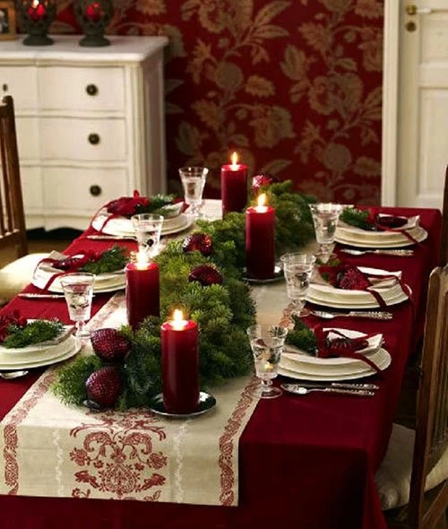 Ni rojo ni verde: este es el color tendencia del mantel de Navidad